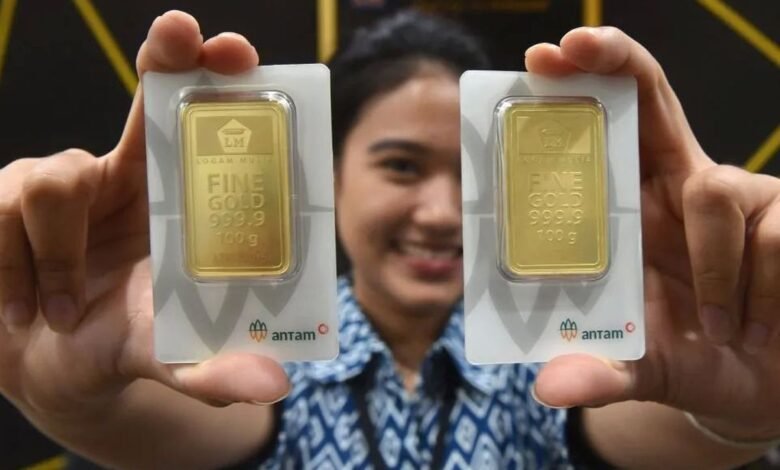 Harga Emas Antam Hari Ini Naik Rp27.000, Tembus Rp2,837 Juta per Gram