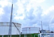 Harga Minyak Dunia Tembus US$115 per Barel, Ancaman Baru bagi Ekonomi Global dan Indonesia