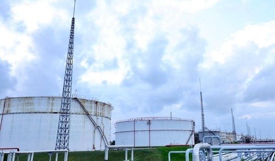 Harga Minyak Dunia Tembus US$115 per Barel, Ancaman Baru bagi Ekonomi Global dan Indonesia