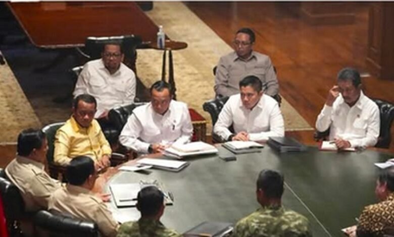 Presiden Prabowo Gelar Rapat di Hambalang, Bahas Swasembada dan Persiapan Idulfitri 2026