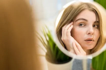 Awas! 7 Kebiasaan Ini Bikin Wajah Wanita 10 Tahun Lebih Tua
